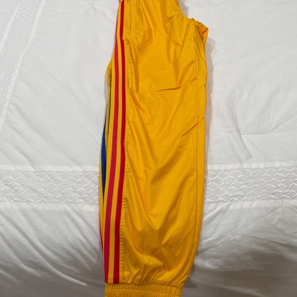 Adidas tracksuit - Picture 3 of 5